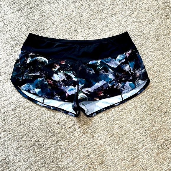 lululemon athletica Pants - Lululemon Speed Up shorts